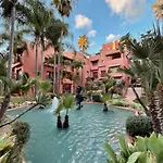 Elviria: 3 Dorm, Playa Andando Y Piscina Marbella