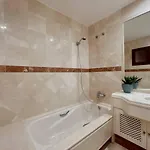 Apartamento Elviria: 3 Dorm, Playa Andando Y Piscina *