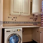 Elviria: 3 Dorm, Playa Andando Y Piscina Apartamento *