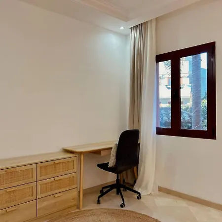 Διαμέρισμα Elviria: 3 Dorm, Playa Andando Y Piscina Μαρμπέλλα